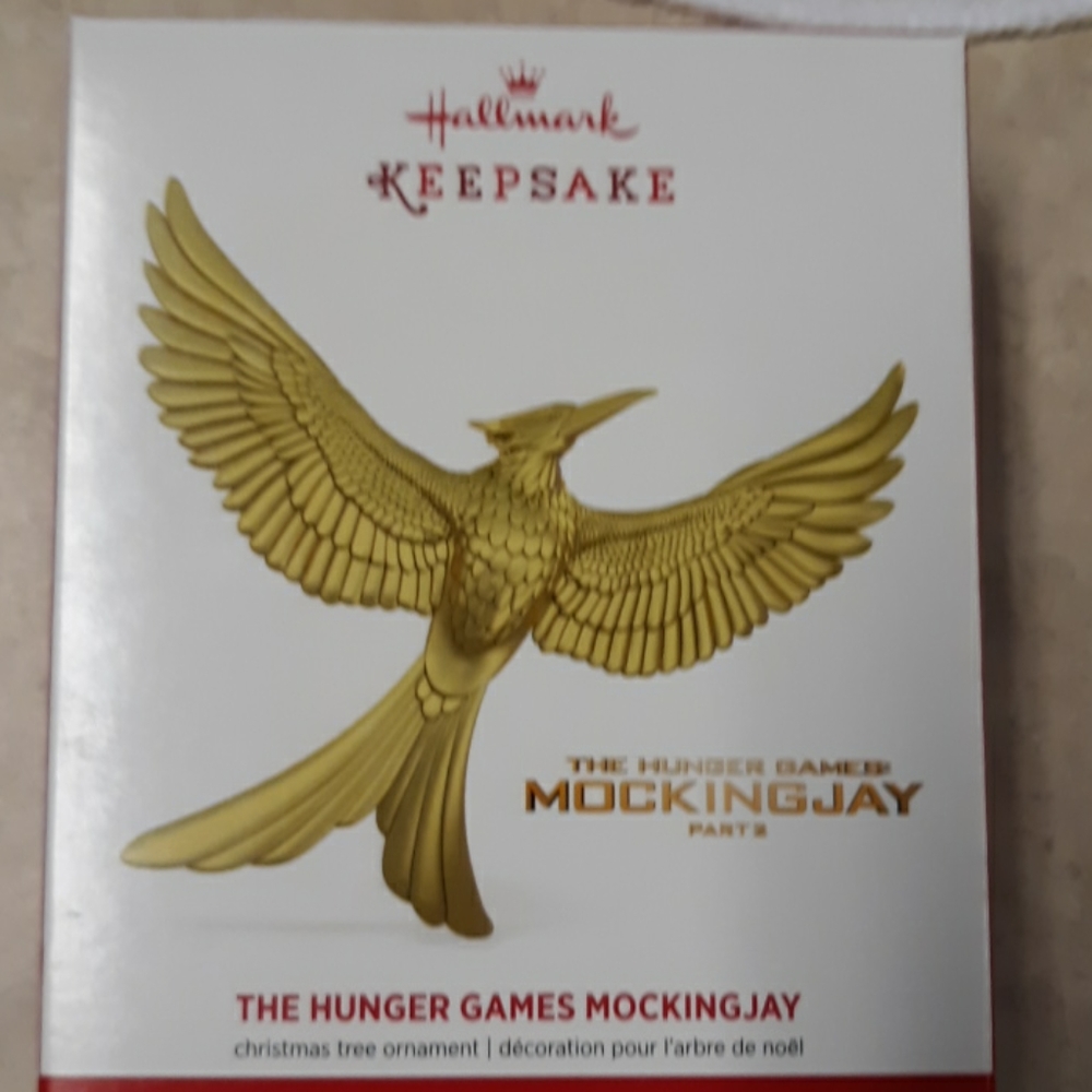 NIB Hallmark Keepsake Mockingjay Part 2